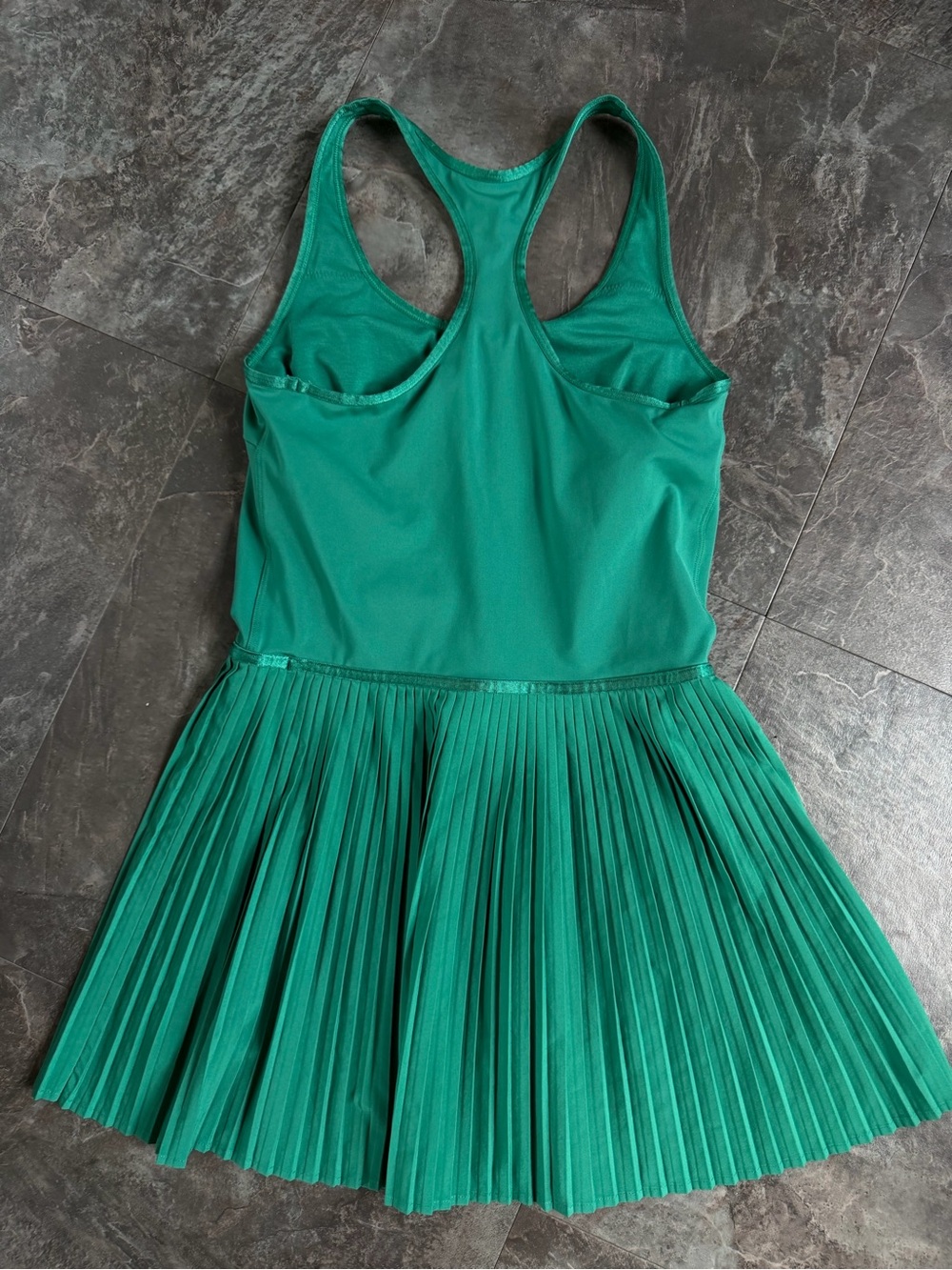 Lululemon Scoop-Neck Pleated Linerless Tennis Dress Green Size 4 - Picture 5 of 7